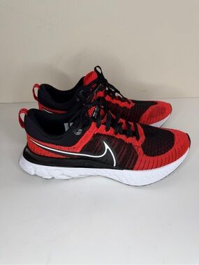 NIKE React Infinity Run Flyknit 2 Shoes Men's 13 Crimson Black Red CT2357-600